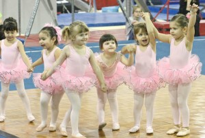 dance girls tutus
